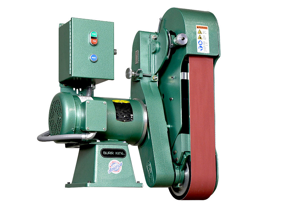 Standing upright allows you gain full access to the backup platen on the 960-400.  The platen runs the full length of the belt. Platen size is 4` x 14` and constructed out of 1/4` steel. 